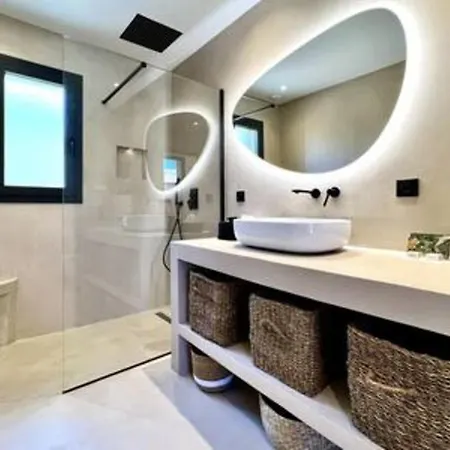 Holiday home Casa Di Macchjerolu - 8 Pers Sotta