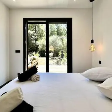 Holiday home Casa Di Macchjerolu - 8 Pers *