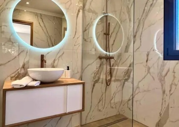 בית נופש Casa Di Macchjerolu - 8 Pers סוטה